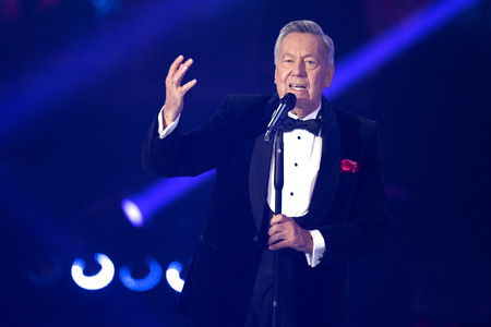 TV-Show 'Silvester-Schlagerbooom 2026 live - Die Wunderlichtershow!' in München