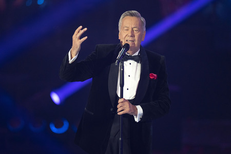 TV-Show 'Silvester-Schlagerbooom 2026 live - Die Wunderlichtershow!' in München