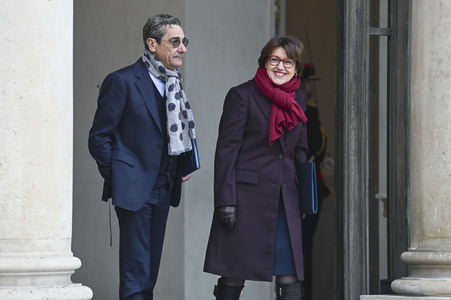 Kabinettssitzung  in Paris