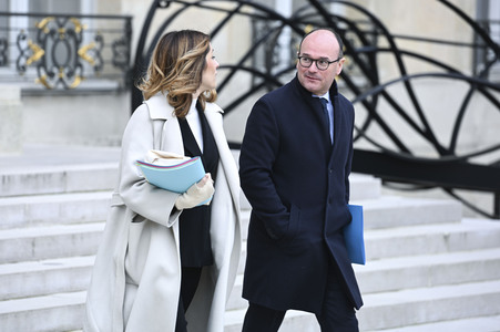 Kabinettssitzung  in Paris