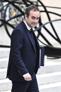 Kabinettssitzung  in Paris