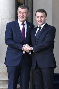 Treffen der Koaliton der Willigen in Paris