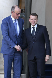 Treffen der Koaliton der Willigen in Paris