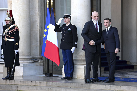 Treffen der Koaliton der Willigen in Paris