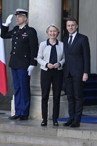 Treffen der Koaliton der Willigen in Paris