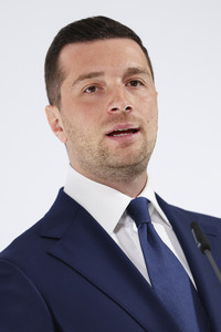 Pressekonferenz mit Jordan Bardella in Paris