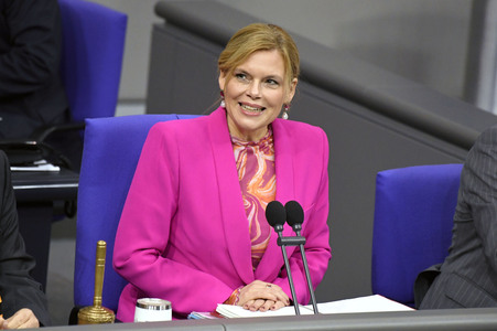 53. Sitzung des Deutschen Bundestages in Berlin