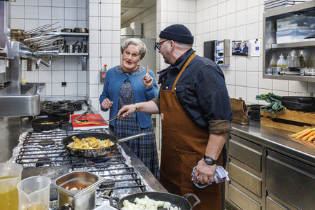 Kochnachhilfe für Mrs. Doubtfire von Fernsehkoch Sebastian Lege in Düsseldorf