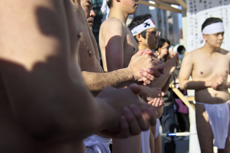 Kanchu Misogi Zeremonie in Tokio