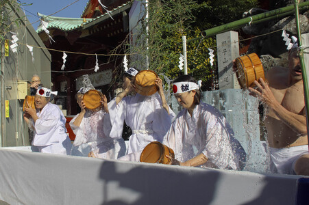 Kanchu Misogi Zeremonie in Tokio