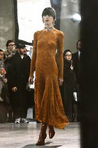 Celebrities auf der Paris Fashion Week 2026