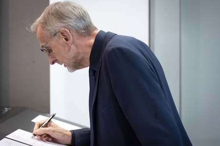 Politische Sitzung des Verteidigungsausschusses des Bundesrates in Berlin
