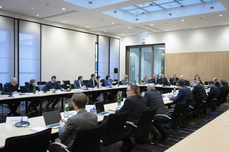 Politische Sitzung des Verteidigungsausschusses des Bundesrates in Berlin