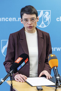Rücktritt von Ministerin Josefine Paul in Düsseldorf