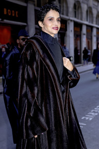 Ordensverleihung an Victoria Beckham in Paris