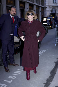 Ordensverleihung an Victoria Beckham in Paris