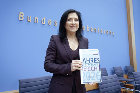 Bundespressekonferenz 'Vorstellung des Jahreswirtschaftsberichts 2026 der Bundesregierung' in Berlin