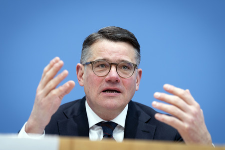 Bundespressekonferenz '3 Löwen Allianz' in Berlin