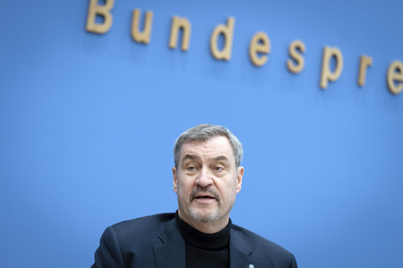 Bundespressekonferenz '3 Löwen Allianz' in Berlin