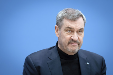 Bundespressekonferenz '3 Löwen Allianz' in Berlin