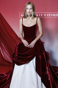 Filmpremiere 'Wuthering Heights - Sturmhöhe' in Paris