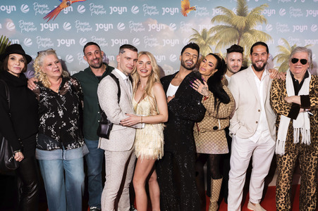 Premiere von 'Promis unter Palmen' in Köln