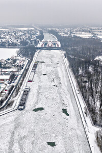 Eisbildung am Mittellandkanal in Hannover