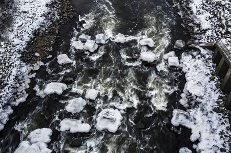 Eisschollen in Geesthacht