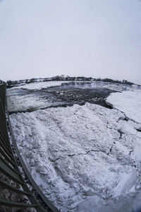 Eisschollen in Geesthacht