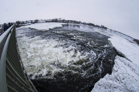 Eisschollen in Geesthacht