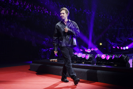 Eisrevue 'Holiday on Ice - Cinema of Dreams' in Hamburg