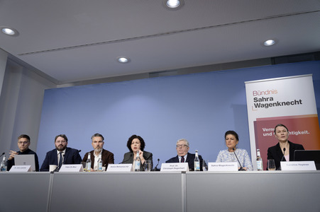 Pressekonferenz des BSW zur Einreichung der Wahlprüfungsbeschwerde in Berlin