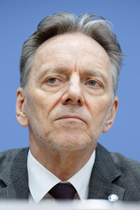 Bundespressekonferenz 'Vorstellung der Dunkelfeldstudie zur Gewaltbetroffenheit in Deutschland' in Berlin