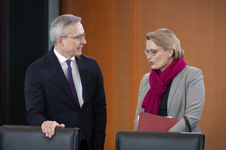 33. Kabinettssitzung des Bundeskabinetts in Berlin