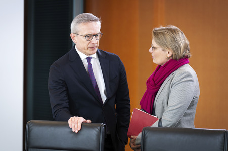 33. Kabinettssitzung des Bundeskabinetts in Berlin