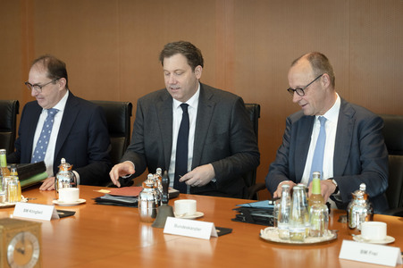 33. Kabinettssitzung des Bundeskabinetts in Berlin