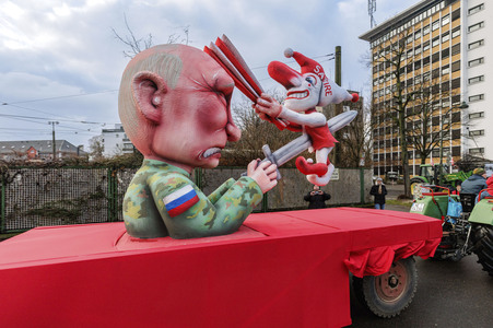 Aufstellung des Rosenmontag-Zuges in Düsseldorf