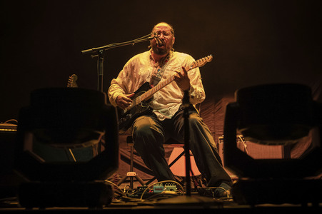 Konzert von Bartees Strange in Hamburg