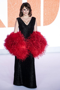 Fimpremiere 'The Bride! - Es lebe die Braut' in London