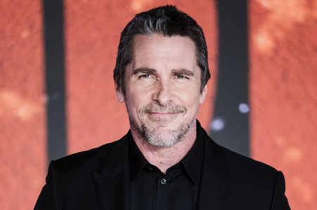 Fimpremiere 'The Bride! - Es lebe die Braut' in London