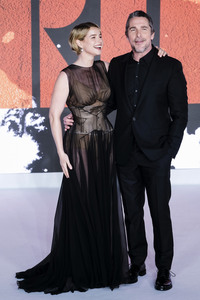 Fimpremiere 'The Bride! - Es lebe die Braut' in London