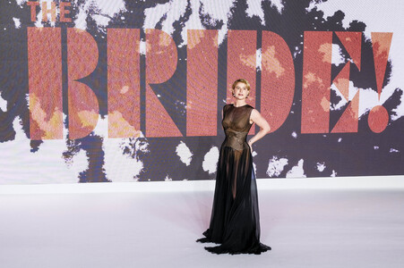 Fimpremiere 'The Bride! - Es lebe die Braut' in London