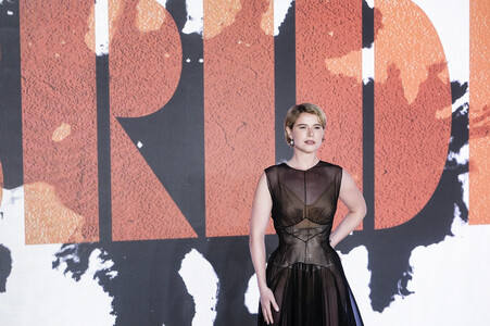 Fimpremiere 'The Bride! - Es lebe die Braut' in London