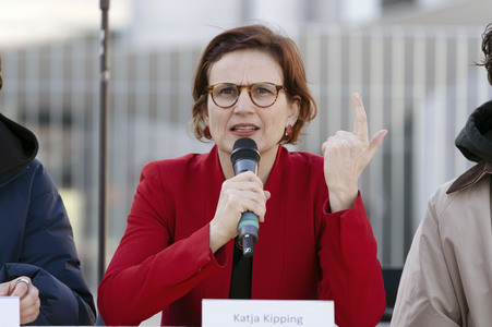 Pressekonferenz zu den geplanten Einschnitten bei der Energie- und Wärmewende in Berlin