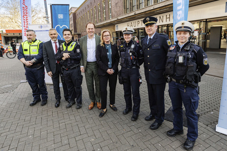 Vorstellung der SiBu-Streifen in Düsseldorf