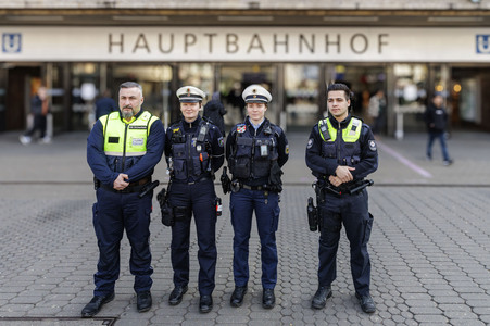 Vorstellung der SiBu-Streifen in Düsseldorf