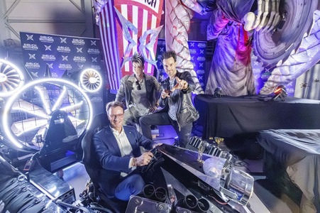 Besuch von Hendrik Wüst am Firmensitz der Ehrlich Entertainment GmbH in Bünde