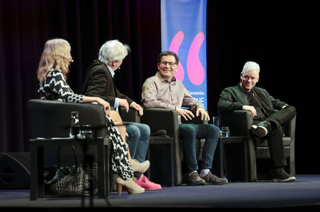 Jürgen Becker, Moritz Netenjakob, Susanne Pätzold und Michael Mittermeier auf der lit.Cologne 2026