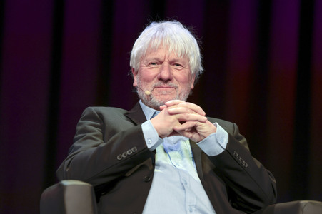 Jürgen Becker, Moritz Netenjakob, Susanne Pätzold und Michael Mittermeier auf der lit.Cologne 2026