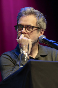 Anneke Kim Sarnau, Matthias Matschke und Knut Elstermann auf der lit.Cologne 2026